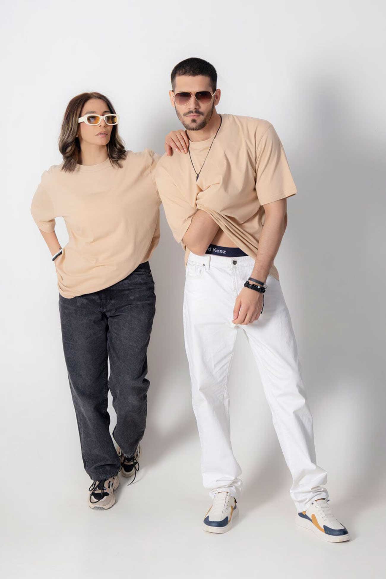 USQUARED Unisex Drop Shoulder Oversized Basic Tee Shirt