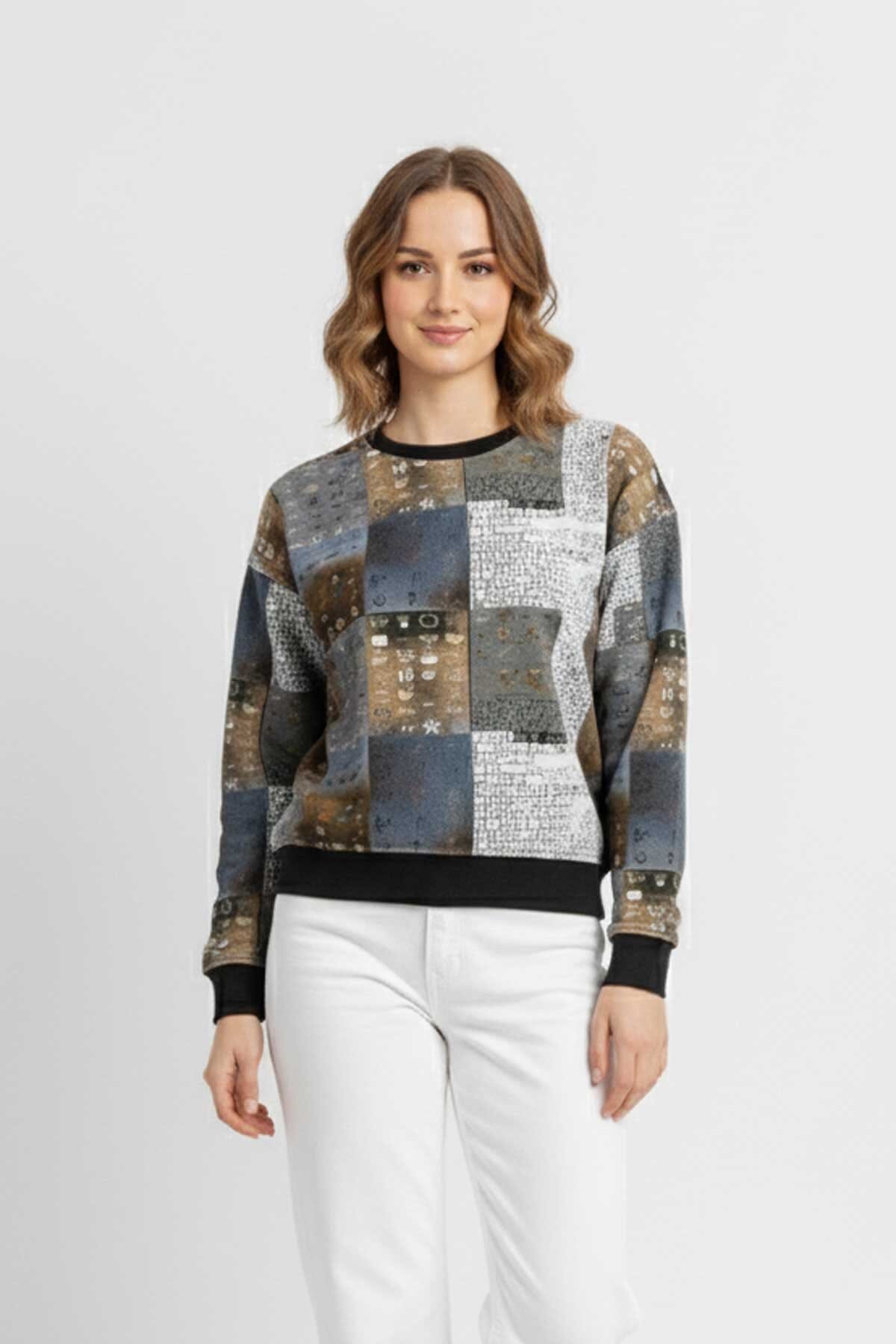 East West Women's Collage Sweat Shirt